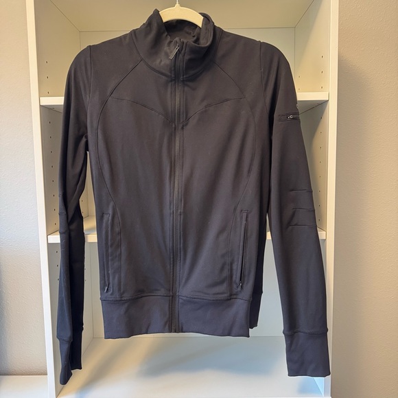 Alo Yoga Black Medium Contour Jacket - Picture 3 of 8